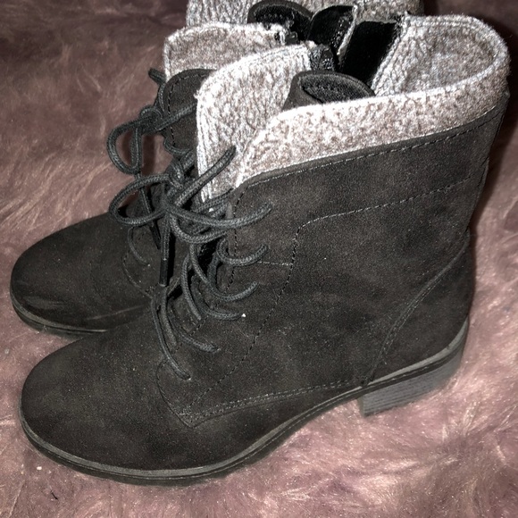 Universal Thread combat boots - Picture 2 of 3